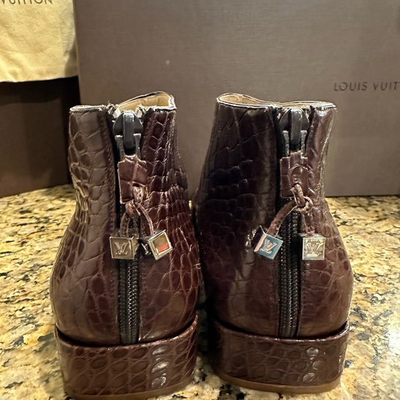 Louis Vuitton Alligator skin luxury ankle boots 38,5 NWT - Picture 6 of 12